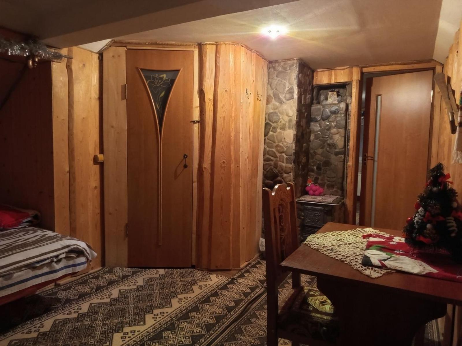 Gostynnyi Dvir U Marichky Lazeshchyna Exterior foto